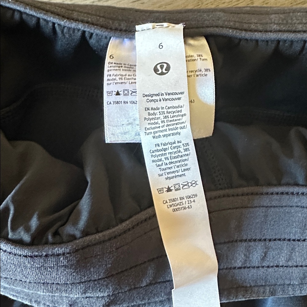 Lululemon Softstreme High Waist Pants Size 6 Short Black - Picture 4 of 5